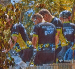 roundheads-cavaliers